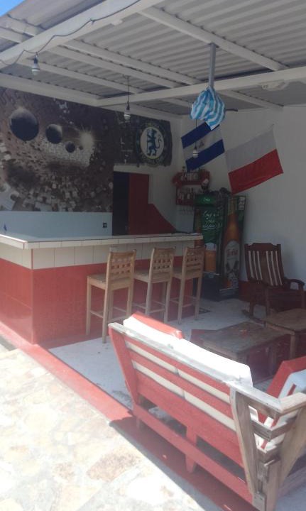 Las Penitas House | Restaurante polaco and a room for rent.