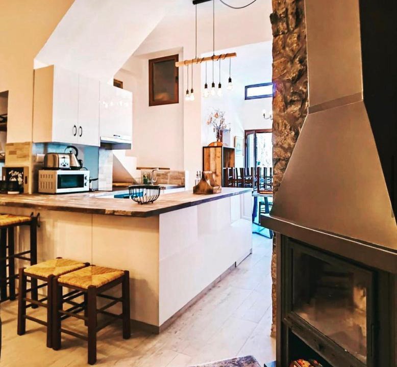 Foini House | Rio Rojo Pueblo Suites