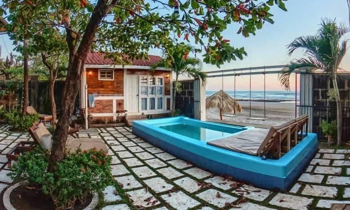 Pochomil House | Romantic Seaside Casita w/Pool, AC & Fire Sunsets
