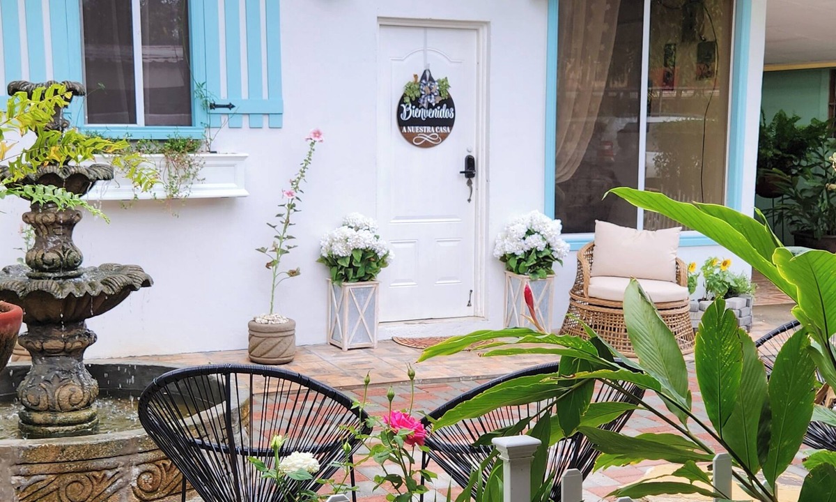 Managua House | Rustic Cottage Style w/Relaxing Suspended Hangout Pods! Tranquil water sounds.