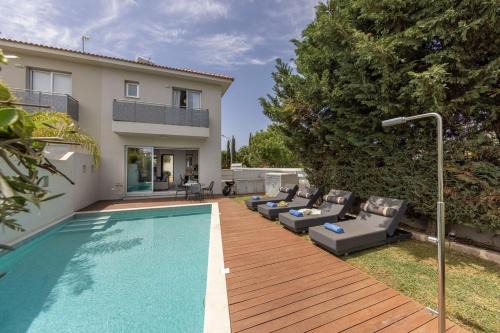 Kapparis House | Sam's Villa