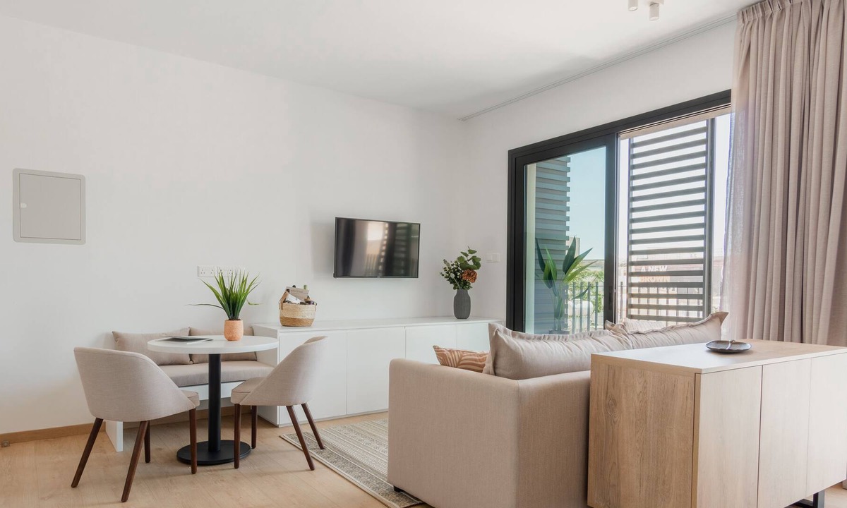 Historical Center Apartment | Sanders Armonta - Lovely Studio w/ Balcony