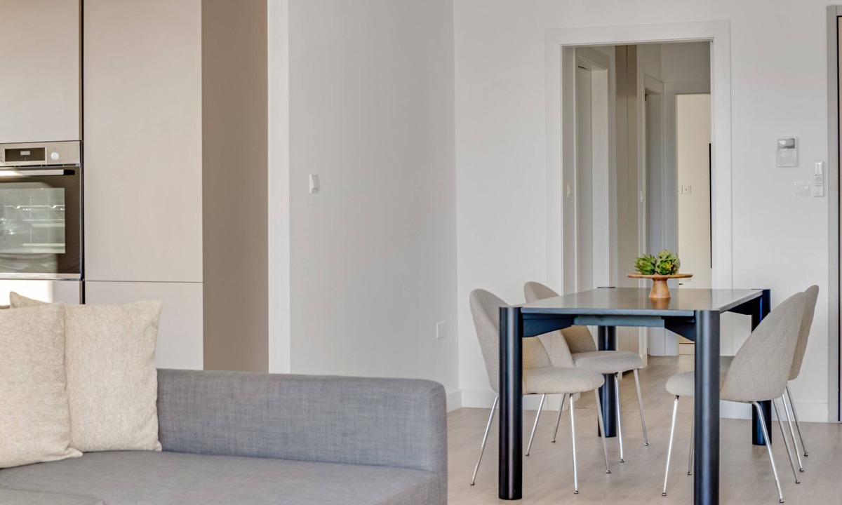 Limassol Apartment | Sanders Crystal 1 - Cute 2-Bdr Apt w Shared Pool