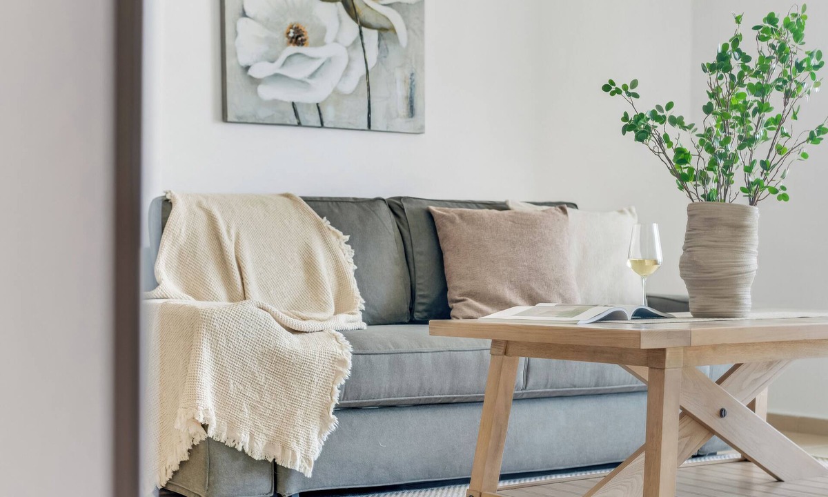Chlorakas Apartment | Sanders Seaview - Homely 2 Bdr Apt with Seaview