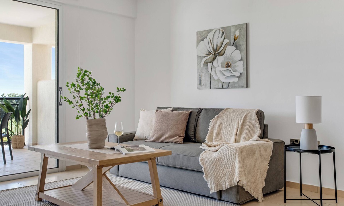 Chlorakas Apartment | Sanders Seaview - Lovely 1 Bdr Apt with Seaview