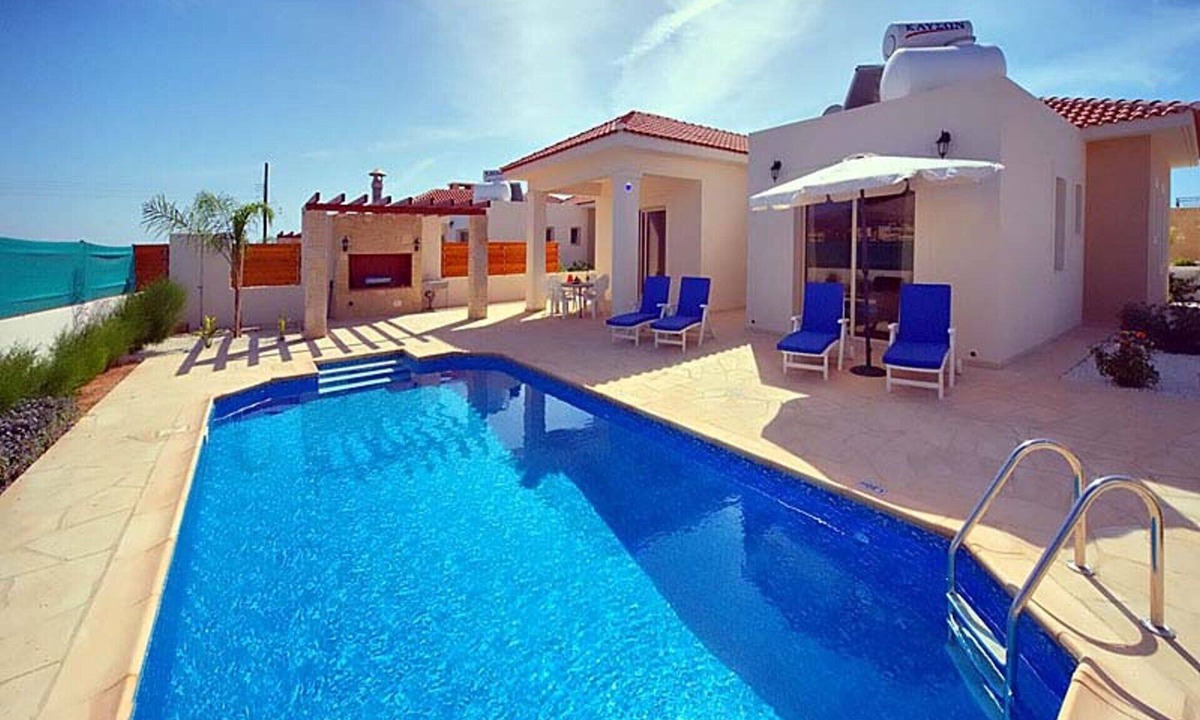Pegeia Villa | Sea Point Villa Coral Bay Bungalow Style Villa with Private Pool