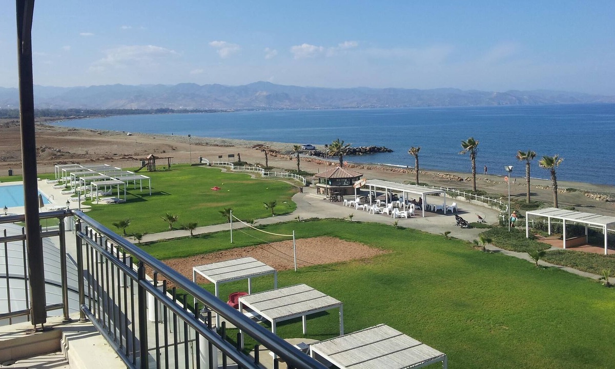 Ghaziveran Apartment | Seafront penthouse apartment in award winning Aphrodite Beachfront Village