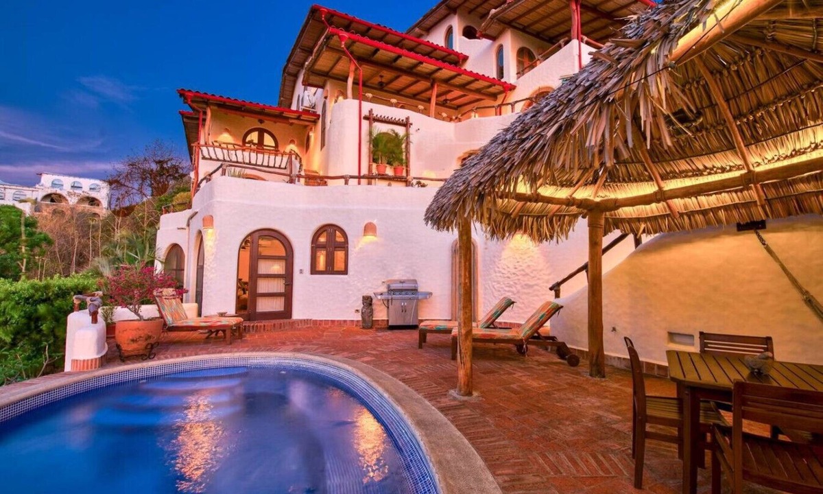 San Juan del Sur House | Secluded one bedroom villa with private pool, ocean views, resort pool, and restaurant.