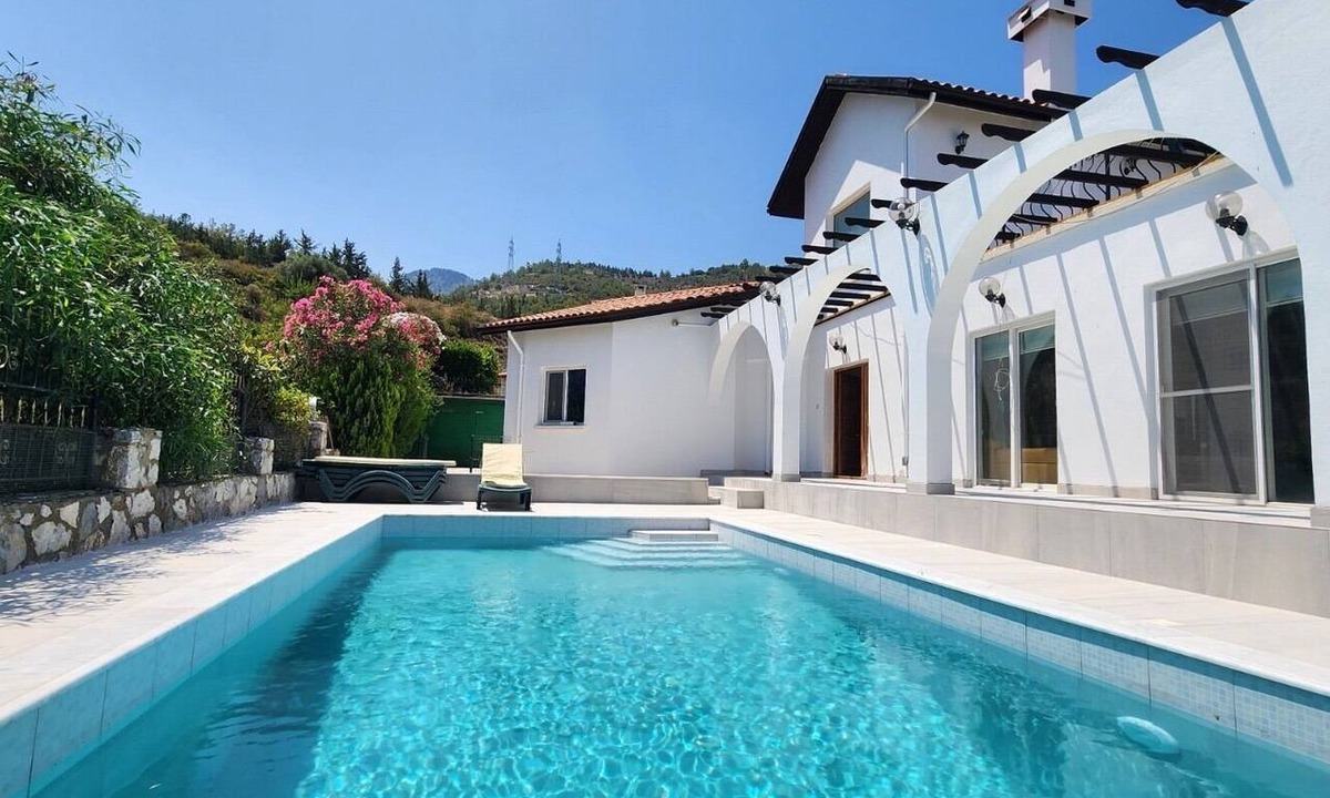Catalkoy Villa | Sleeps6-PrivatePool-SeaViews-PetFriendly