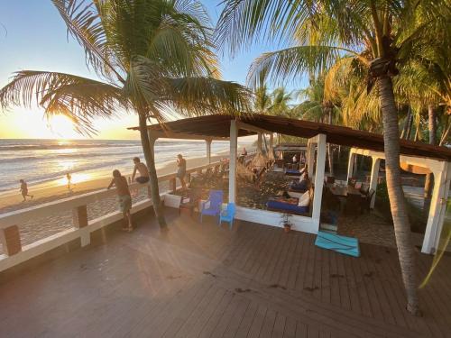 El Transito Hostel | SOLID Surf Camp Hostel Nicaragua