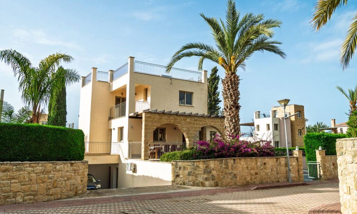 Polis House | Spacious 5-bedroom house with AC in lovely Poli Chrysochous