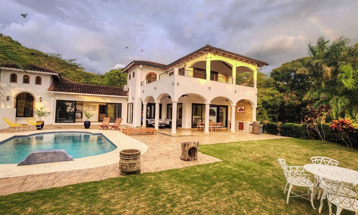 San Juan del Sur House | Spanish Style Casa Buganvilia At Lomas de Palermo