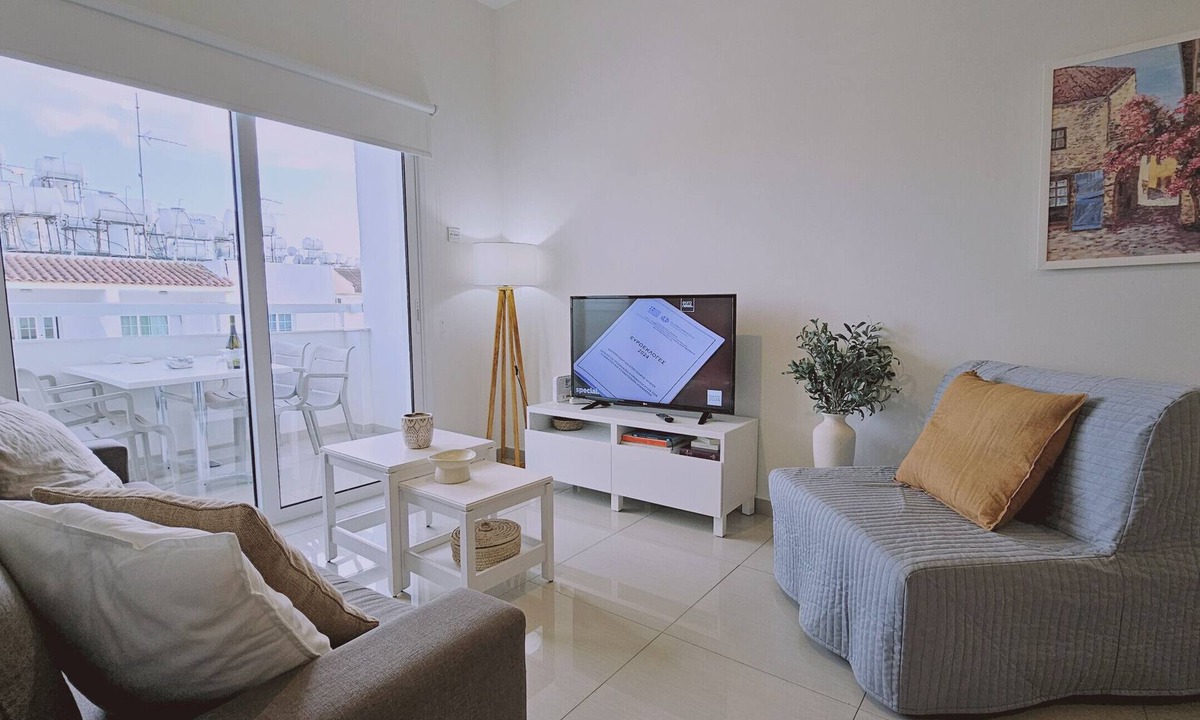 Skala Apartment | STAY Amphora Apartment LCA
