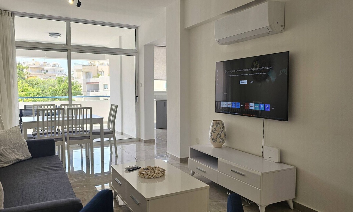Larnaca Apartment | STAY Local Apartment