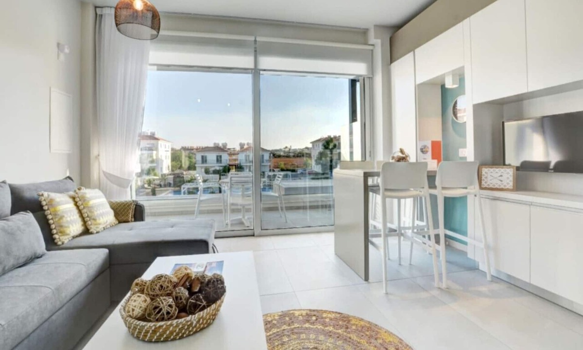 Kapparis Apartment | SunnyVillas: Suite Mythical*GYM*Swimming Pool*S10