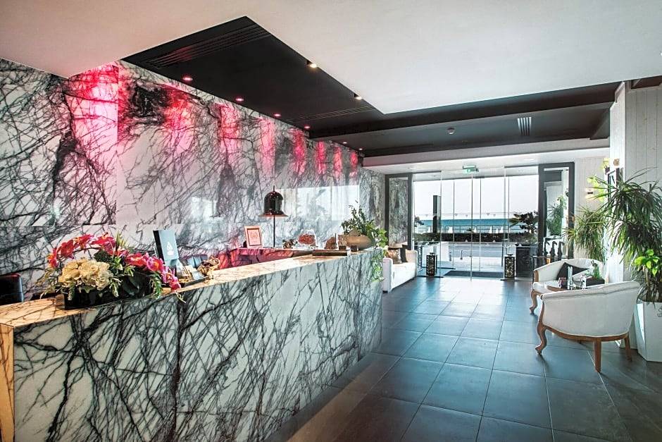Larnaca Hotel | The Ciao Stelio Deluxe Hotel - Adults Only