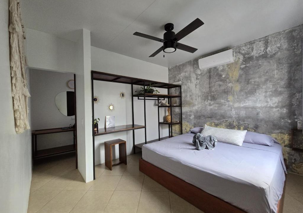 Las Pampas Apartment | The Stone Elephant - A place to relax in town with Hot Water and a Pool