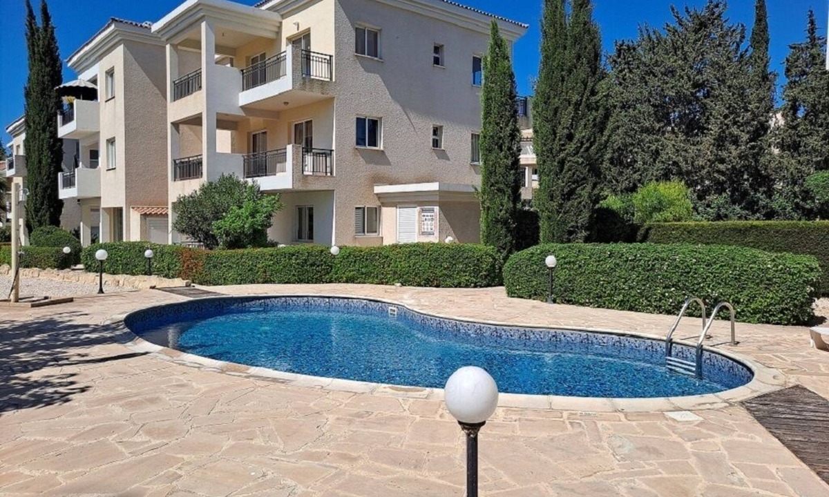 Universal Condo | The well-equipped luxury apartment Paphos Riviera