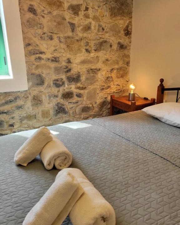 Platres House | ThePlatres.Nest