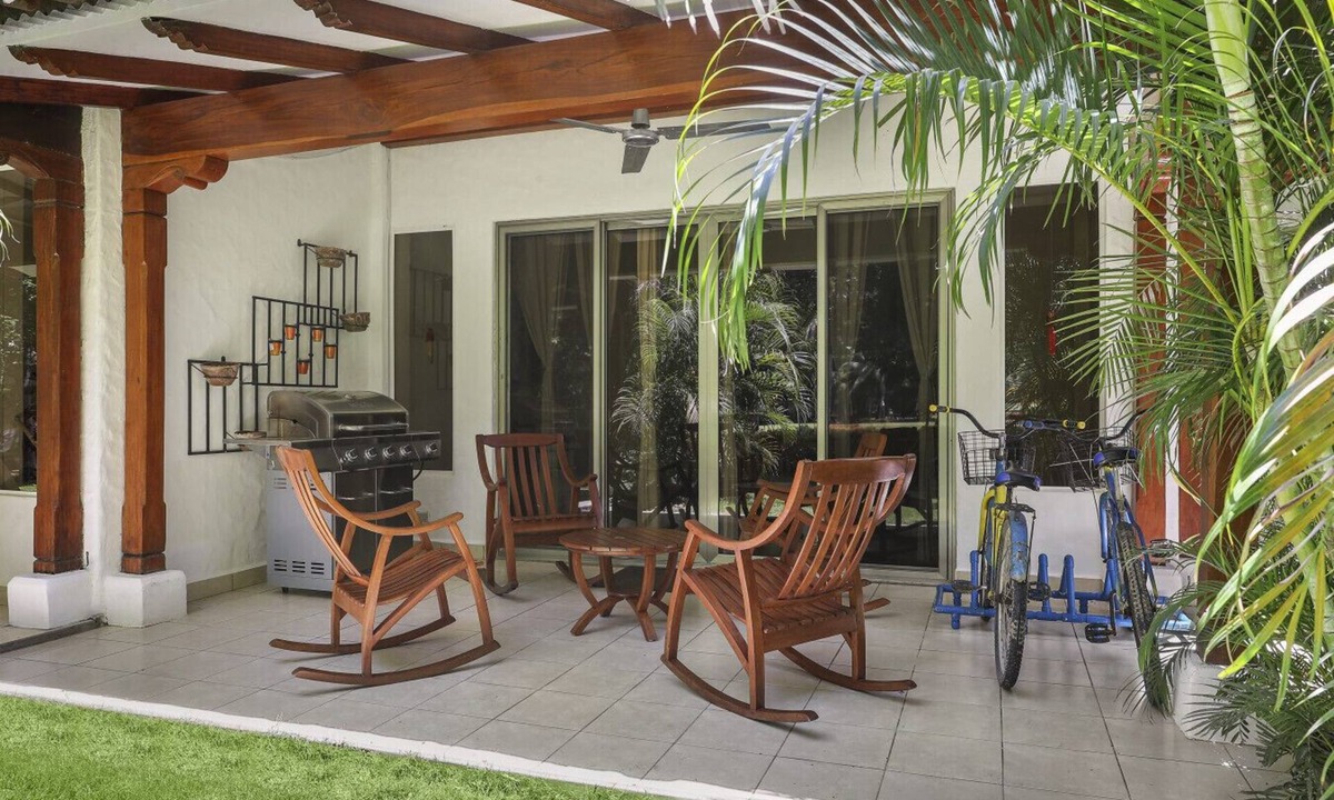 Playa Colorado Villa | Town House 3: Comfort and golf course view
