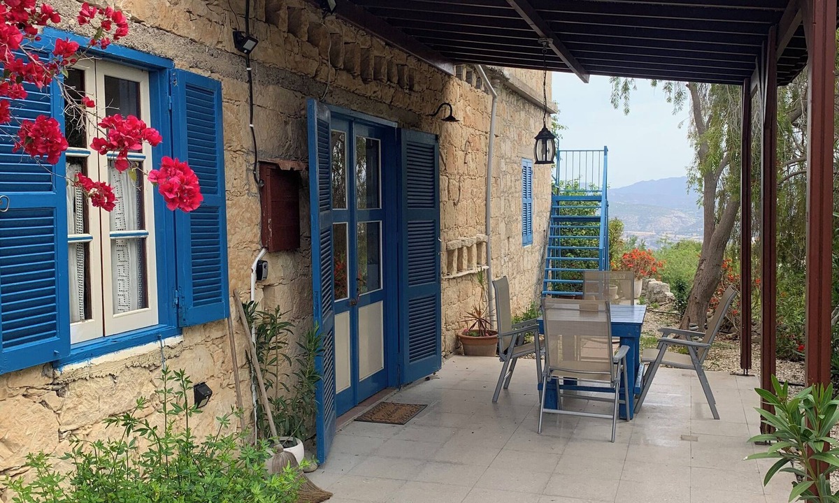 Latchi Cottage | Traditional Stone cosy Cottage on the outskirts of Kritou Tera