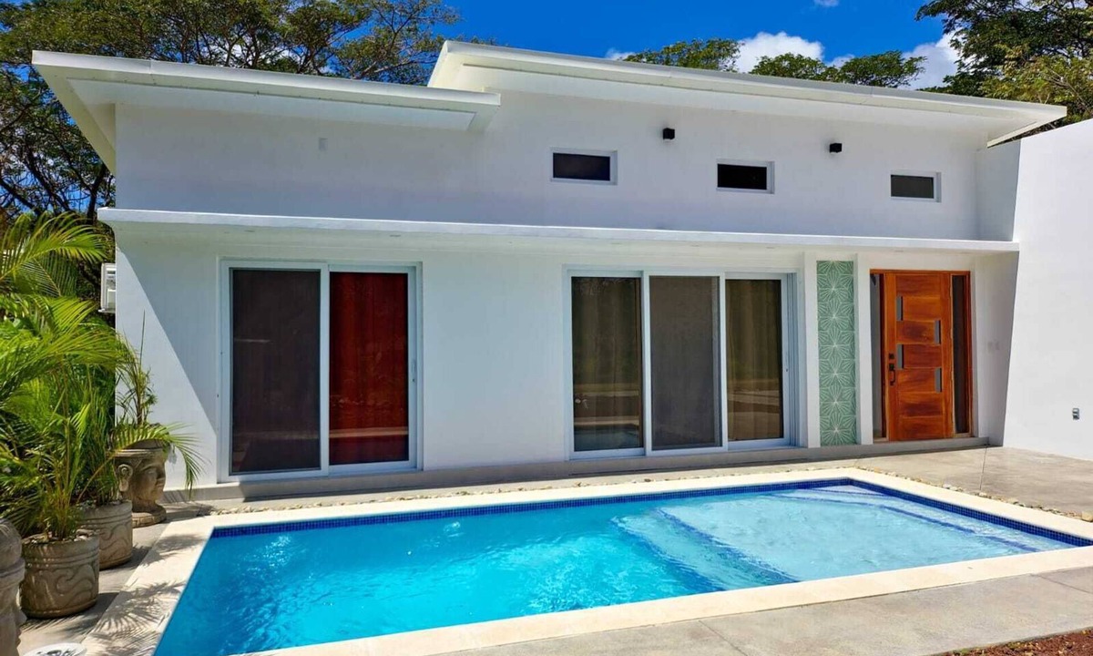 San Juan del Sur House | Tropical 3-bedroom house in vibrant San Juan del Sur - Walk to the beach!