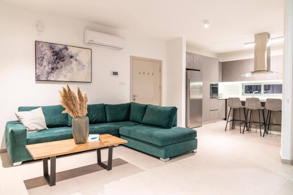 Larnaca City Centre Apartment | Venus Apartment