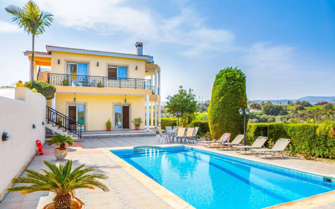 Latsi Villa | Villa ∙ 3 bedrooms ∙ 6 guests