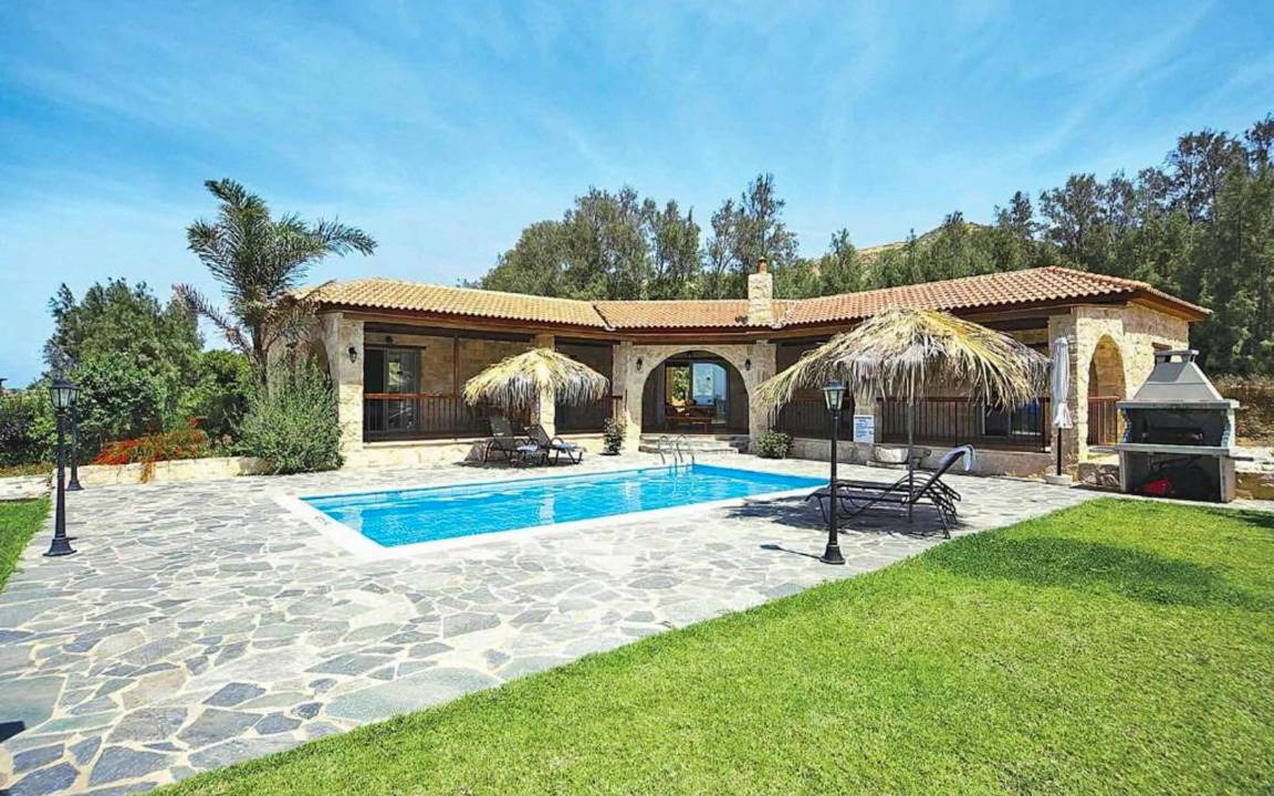 Pomos Villa | Villa ∙ 3 bedrooms ∙ 6 guests