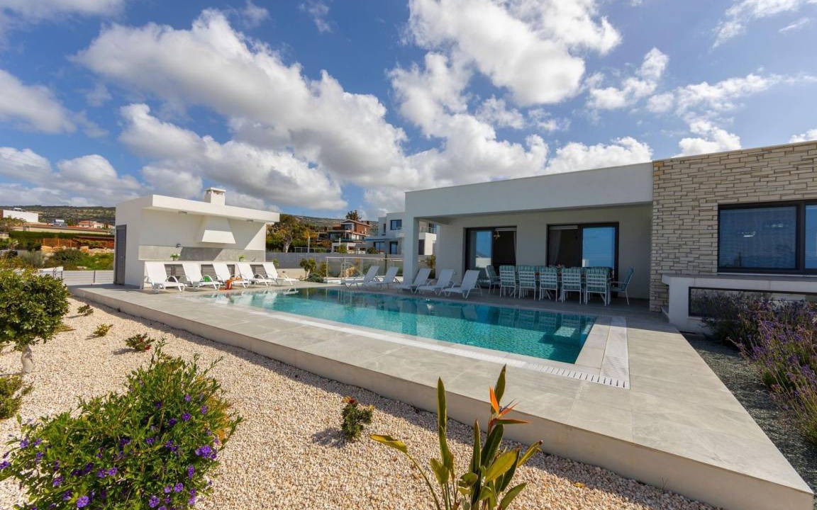 Paphos Villa | Villa ∙ 5 bedrooms ∙ 10 guests