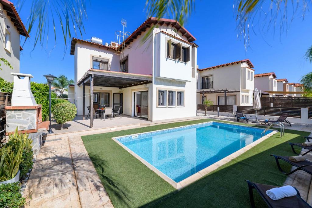 Protaras Villa | Villa Amaryllis