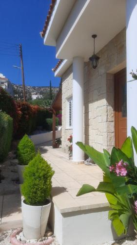 Peyia Town Villa | Villa Best Holiday- breathtaking sea views, amazing garden, private pool, BBQ, next to CORAL BAY, Lower Peyia, Paphos