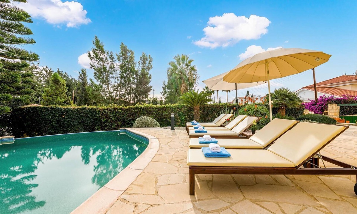 Pegeia Villa | Villa Camelot by Ezoria Villas