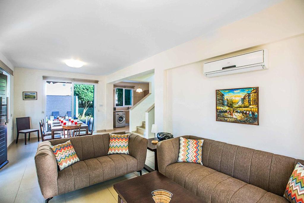 Pernera Villa | Villa Chryse