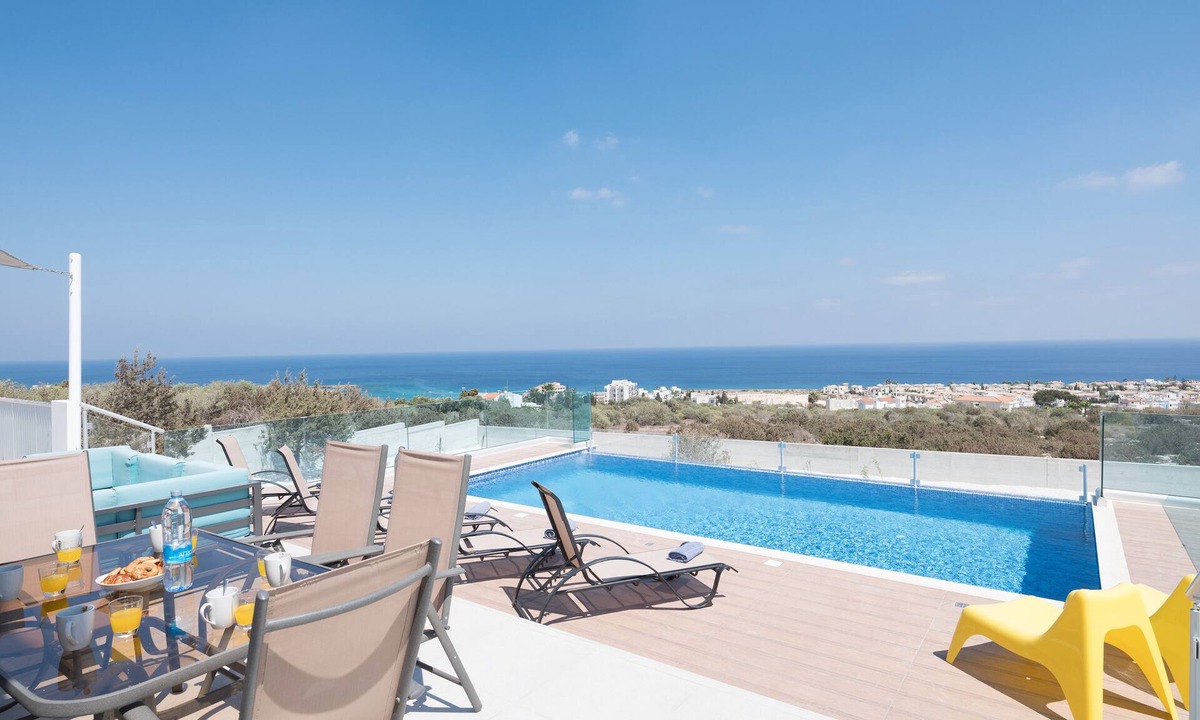 Ferienhaus Protaras Für Personen | Atopetres