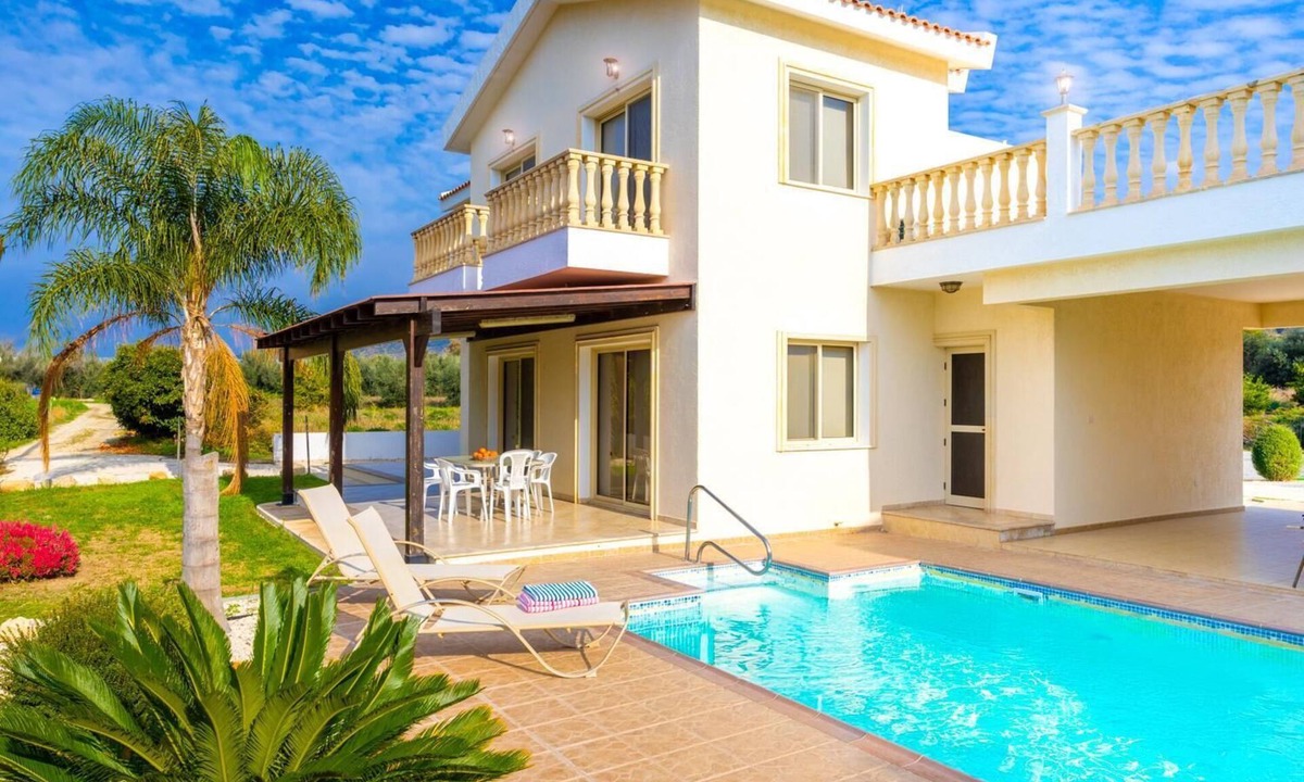Ayia Marina Chrysochous Villa | Villa Clementina - Four Bedroom Villa, Sleeps 9