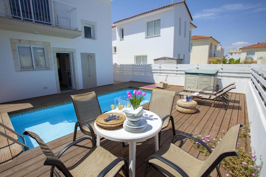Pernera Villa | Villa Daffodil