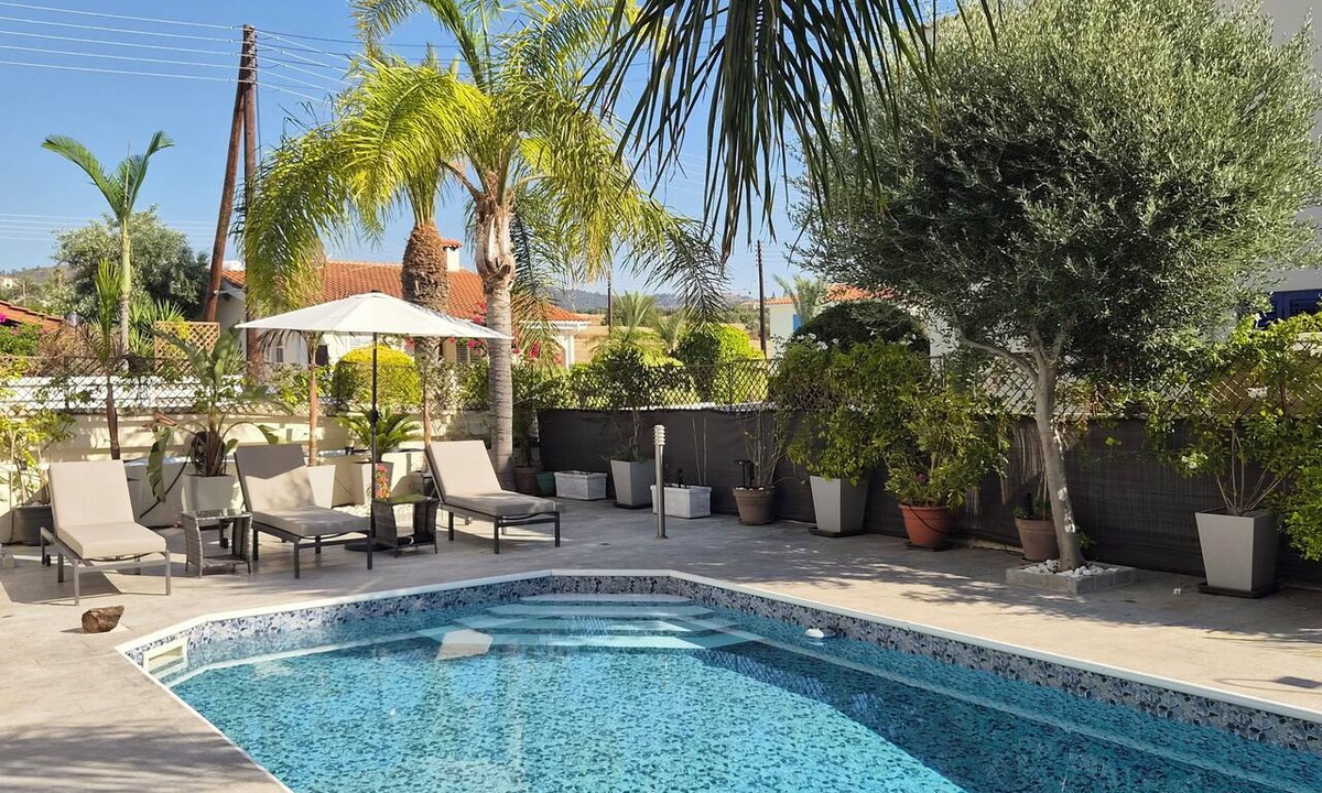 Argaka House | Villa Ella - peaceful detached villa close to beach and mountains - Sleeps 6