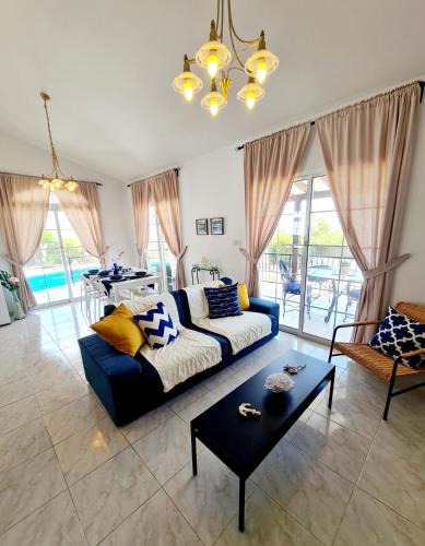 Tala Villa | Villa Elysium, 3 bedrooms, pool, sea view & wifi