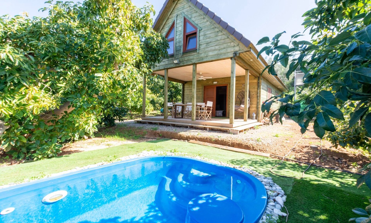 Nea Dimmata Cottage | Villa Escape - a villa that sleeps 6 guests in 2 bedrooms