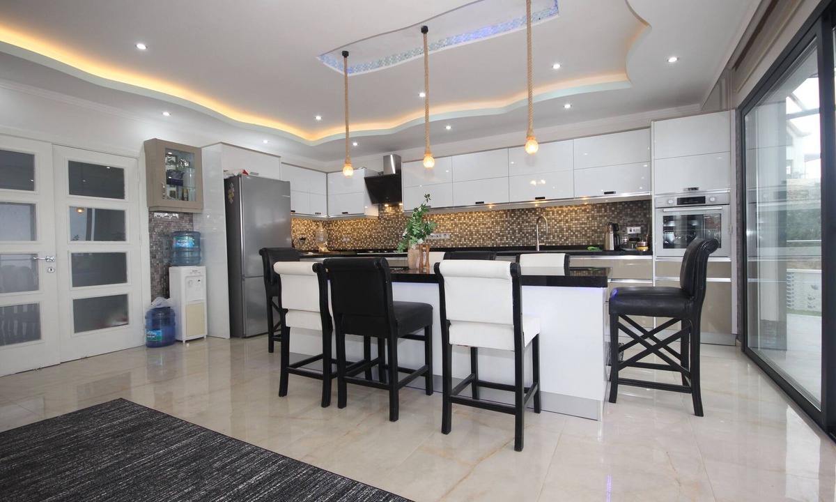Karsiyaka Villa | Villa Gokcen New Stylish Luxury Villa