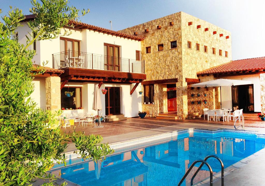 Anogyra Villa | Villa Grand Zeus
