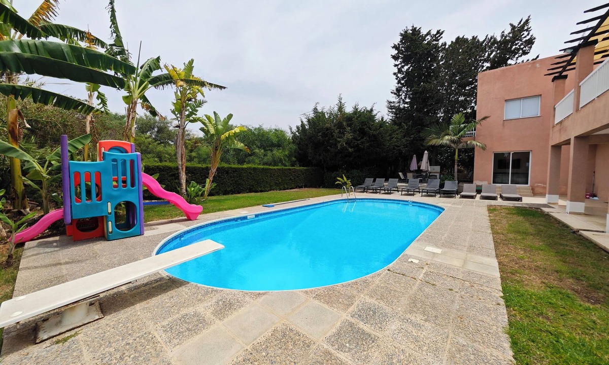 Pegeia Villa | Villa Green Sea, 6 bedroom, Coral Bay