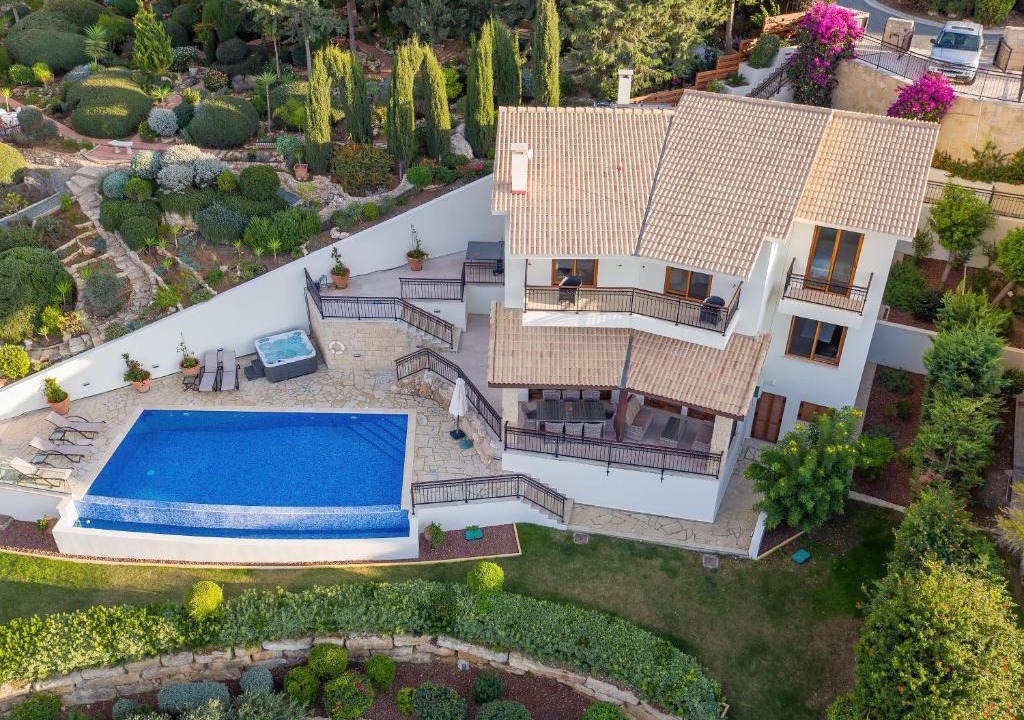 Aphrodite Hills Villa | Villa HERMIONA