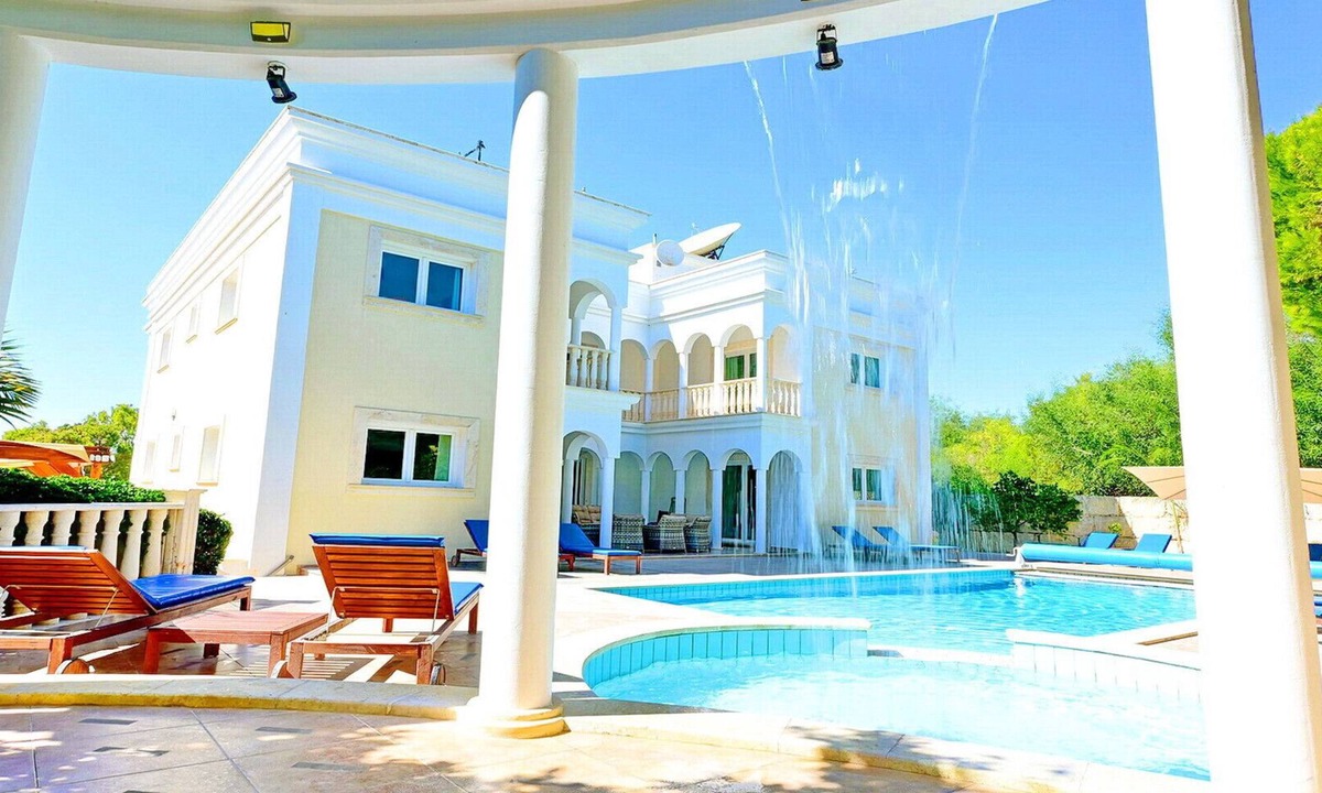 Pegeia Villa | Villa Ivory Mansion