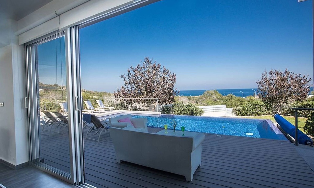Protaras Villa | Villa Kono Sunshine - Luxury 4 Bedroom Cape Greco - Villa Close to Beach