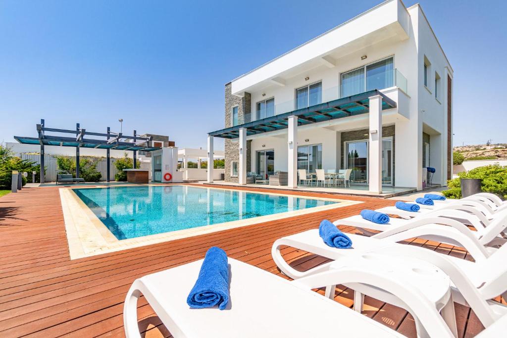 Ayia Napa Villa | Villa Marsali by Ruidoso Luxury