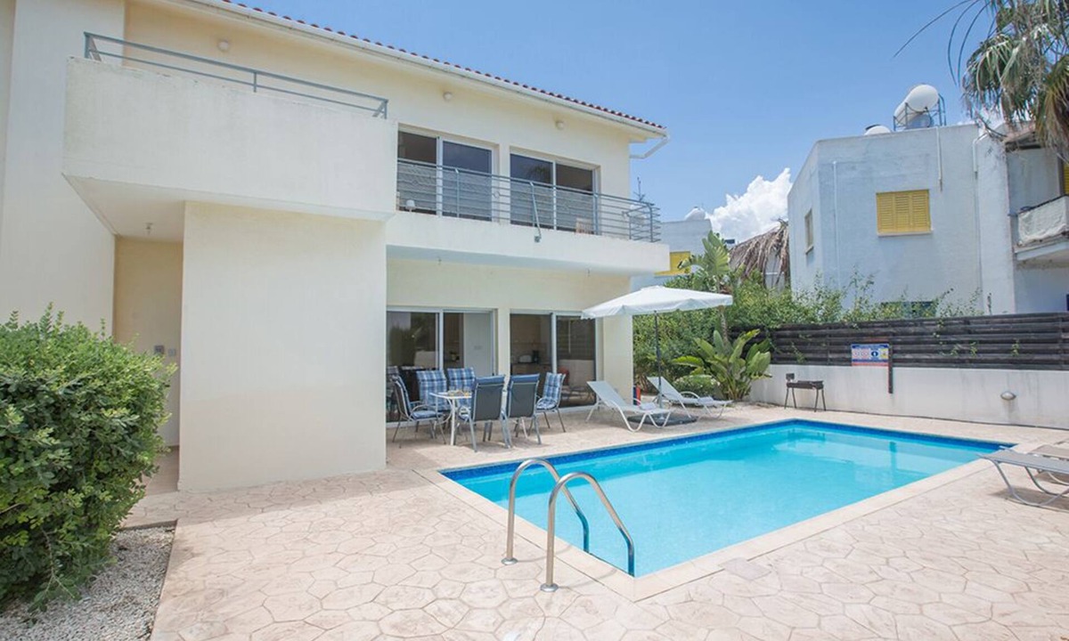 Protaras Villa | Villa Molly, Lovely 3BDR Protaras Villa with Pool, Close to Fig Tree Bay Beach