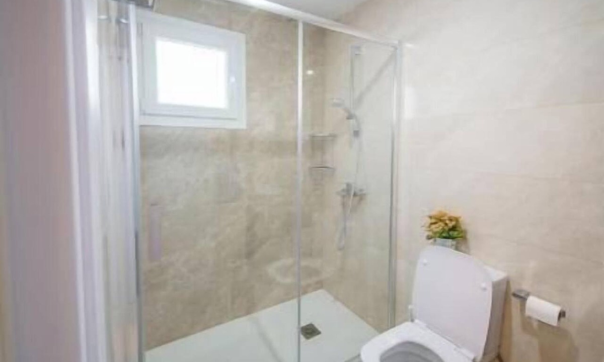 Oroklini House | Villa Oro Hills w/private hot tub jacuzzi