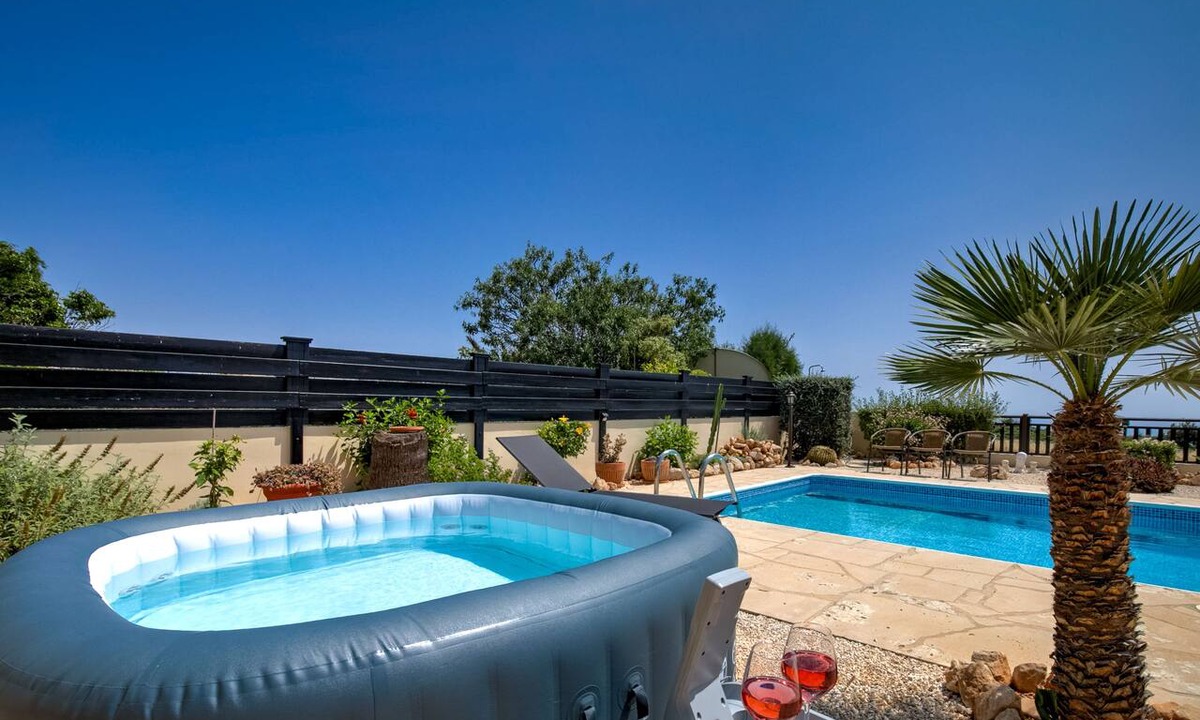 Peyia Town Villa | Villa Peyia - seaview pool